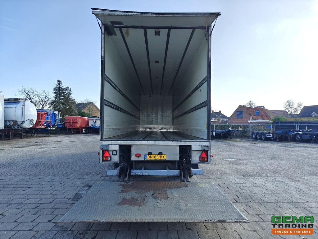 Renders ROC 12.18 CITY 11.3m Insulated Box + Dhollandia 2000KG - 2-Axle SAF - Disc Brakes - Steering Axle (Tridec) - 05/2026 APK