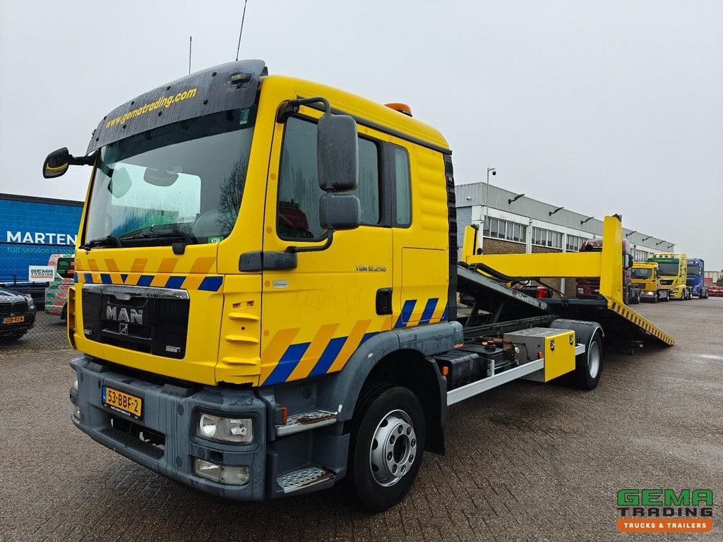 MAN TGM 12.250 4X2 BL Sleeping Cabin Euro5 - Falkom Fas 6000 + Winch 3,600 KG - Manual transmission
