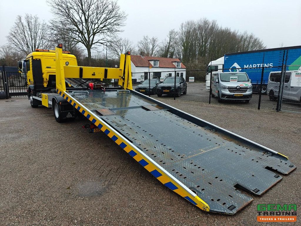 MAN TGM 12.250 4X2 BL Sleeping Cabin Euro5 - Falkom Fas 6000 + Winch 3,600 KG - Manual transmission