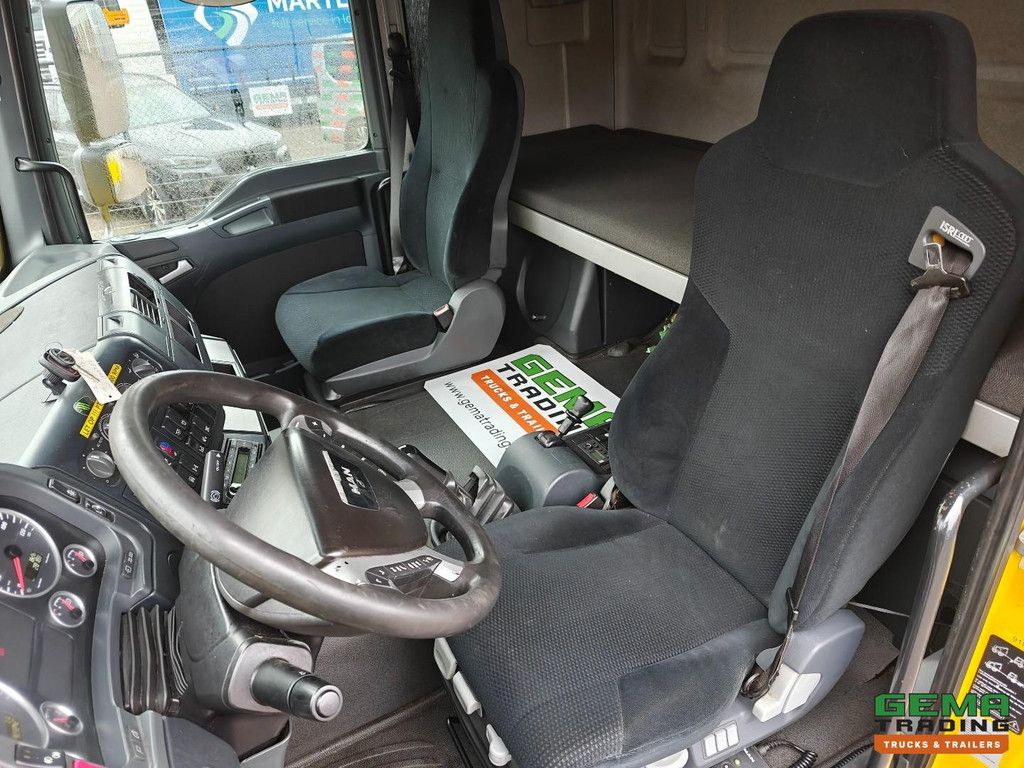 MAN TGM 12.250 4X2 BL Sleeping Cabin Euro5 - Falkom Fas 6000 + Winch 3,600 KG - Manual transmission