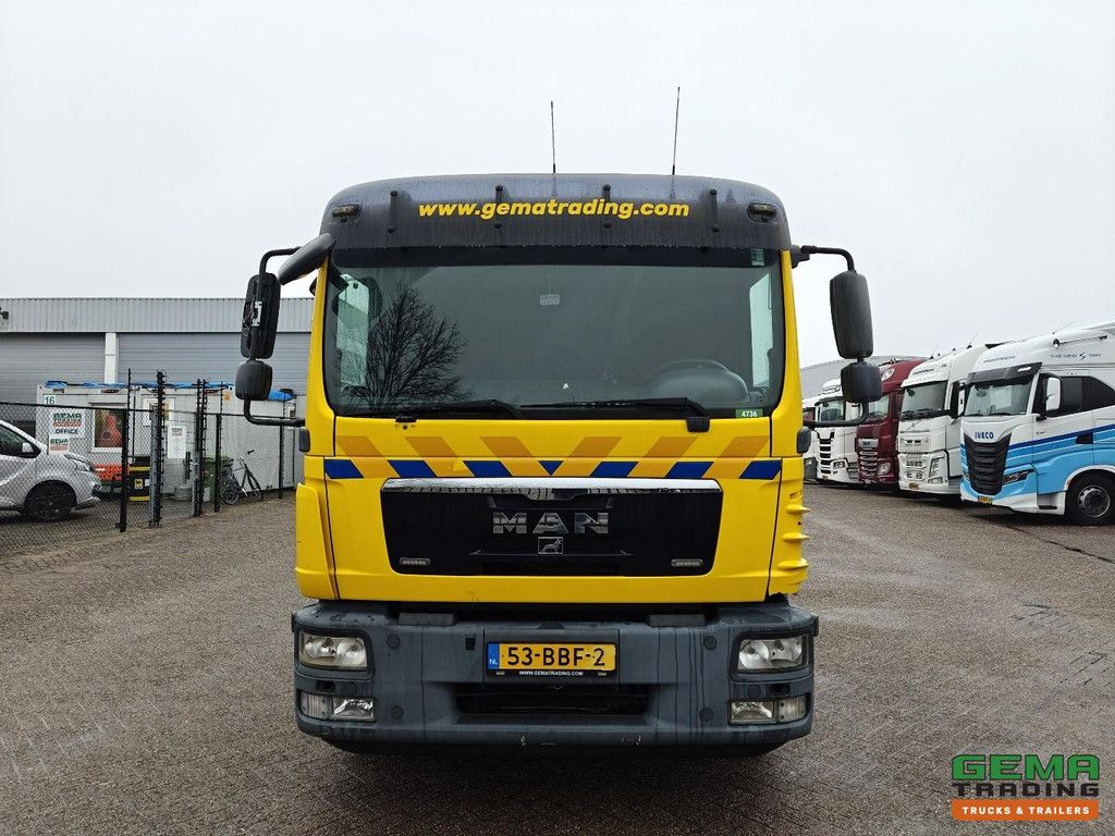 MAN TGM 12.250 4X2 BL Sleeping Cabin Euro5 - Falkom Fas 6000 + Winch 3,600 KG - Manual transmission