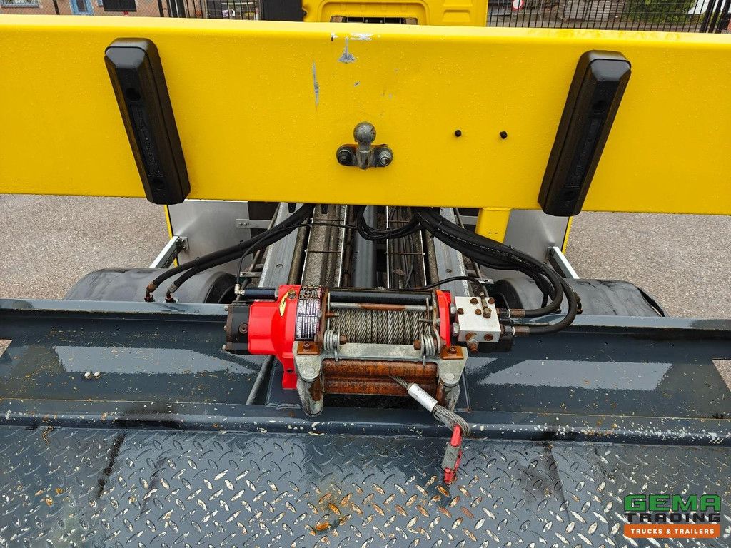 MAN TGM 12.250 4X2 BL Sleeping Cabin Euro5 - Falkom Fas 6000 + Winch 3,600 KG - Manual transmission