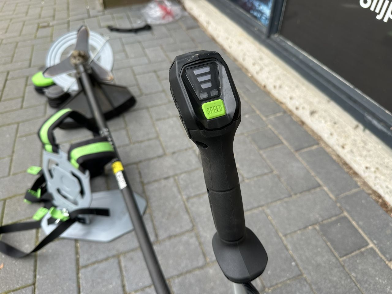 Ego accu bosmaaier BCX4500 Compleet incl accu's en lader