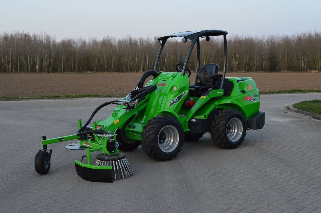 Avant 755i TDL Kniklader/Shovel