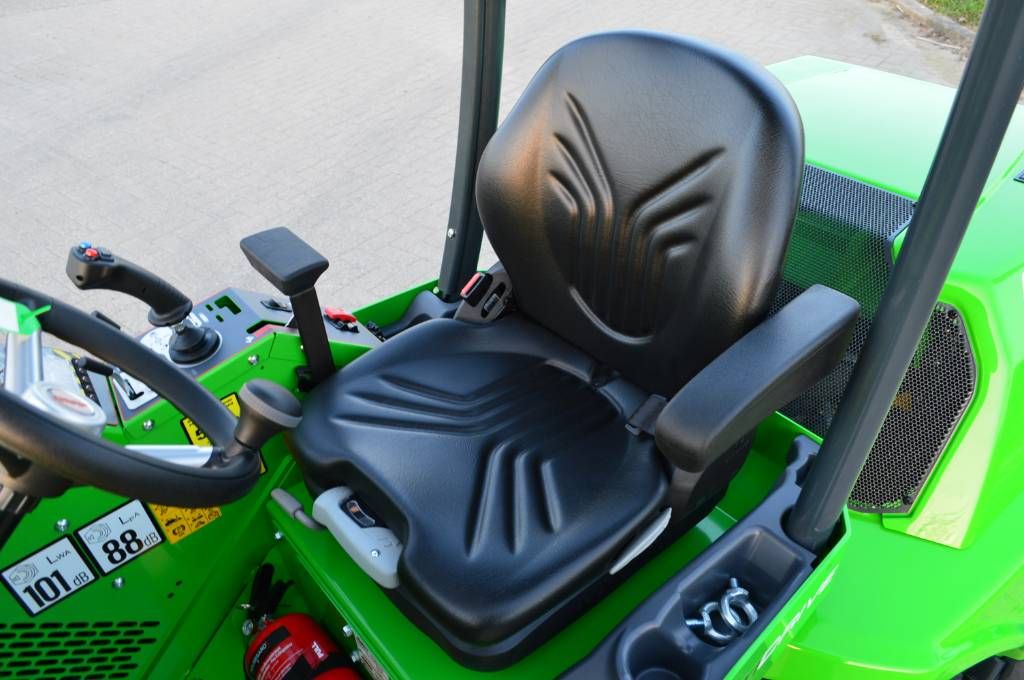 Avant 755i TDL Kniklader/Shovel