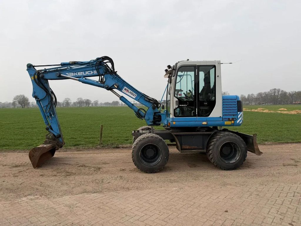 Takeuchi TB 175 WD Bandenkraan