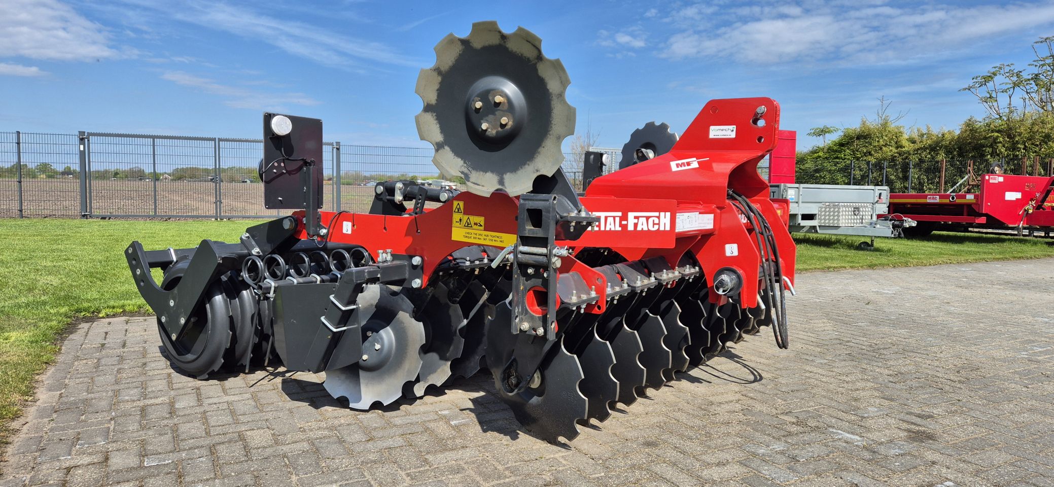 Metal-fach U740 3m Schijveneg, Uitstekende bewerking, Demo!