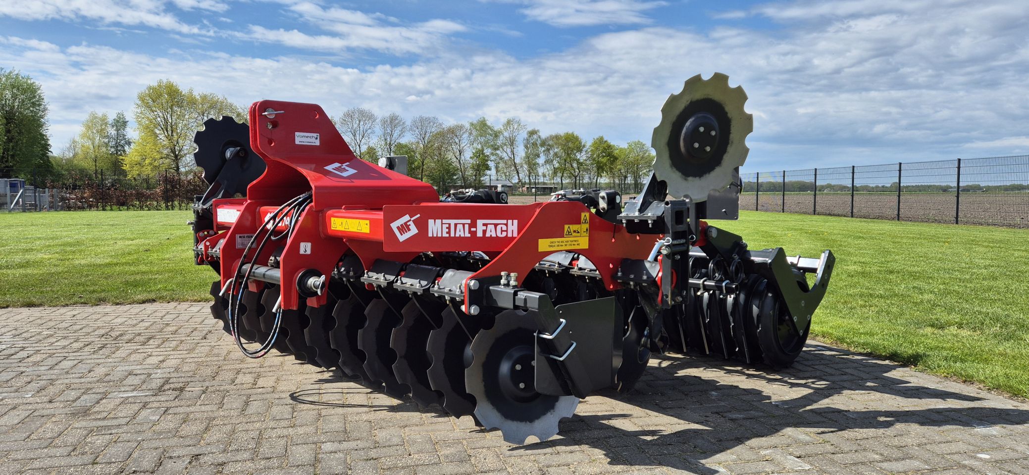 Metal-fach U740 3m Schijveneg, Uitstekende bewerking, Demo!