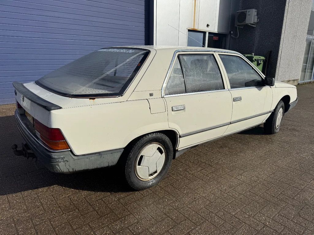 Renault 25 **YOUNGTIMER-FRENCH CAR**