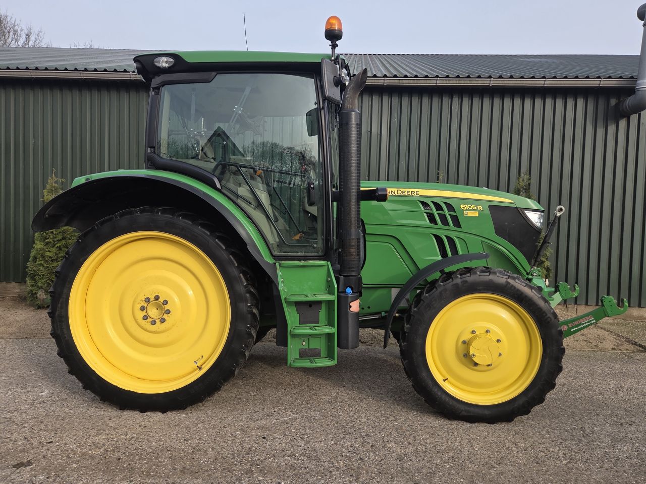 John Deere 6105R