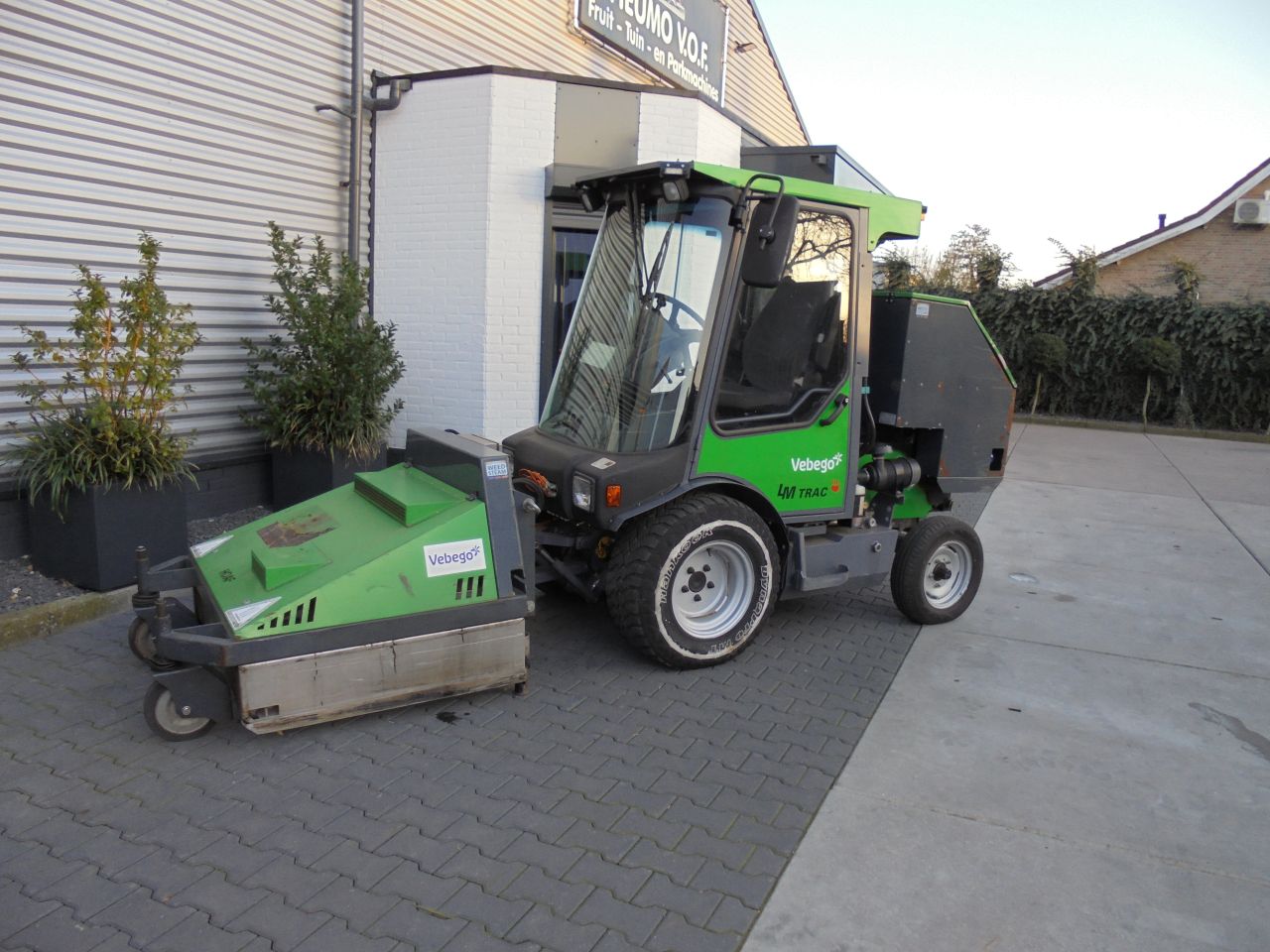 LM trac,weedsteam,mc connel