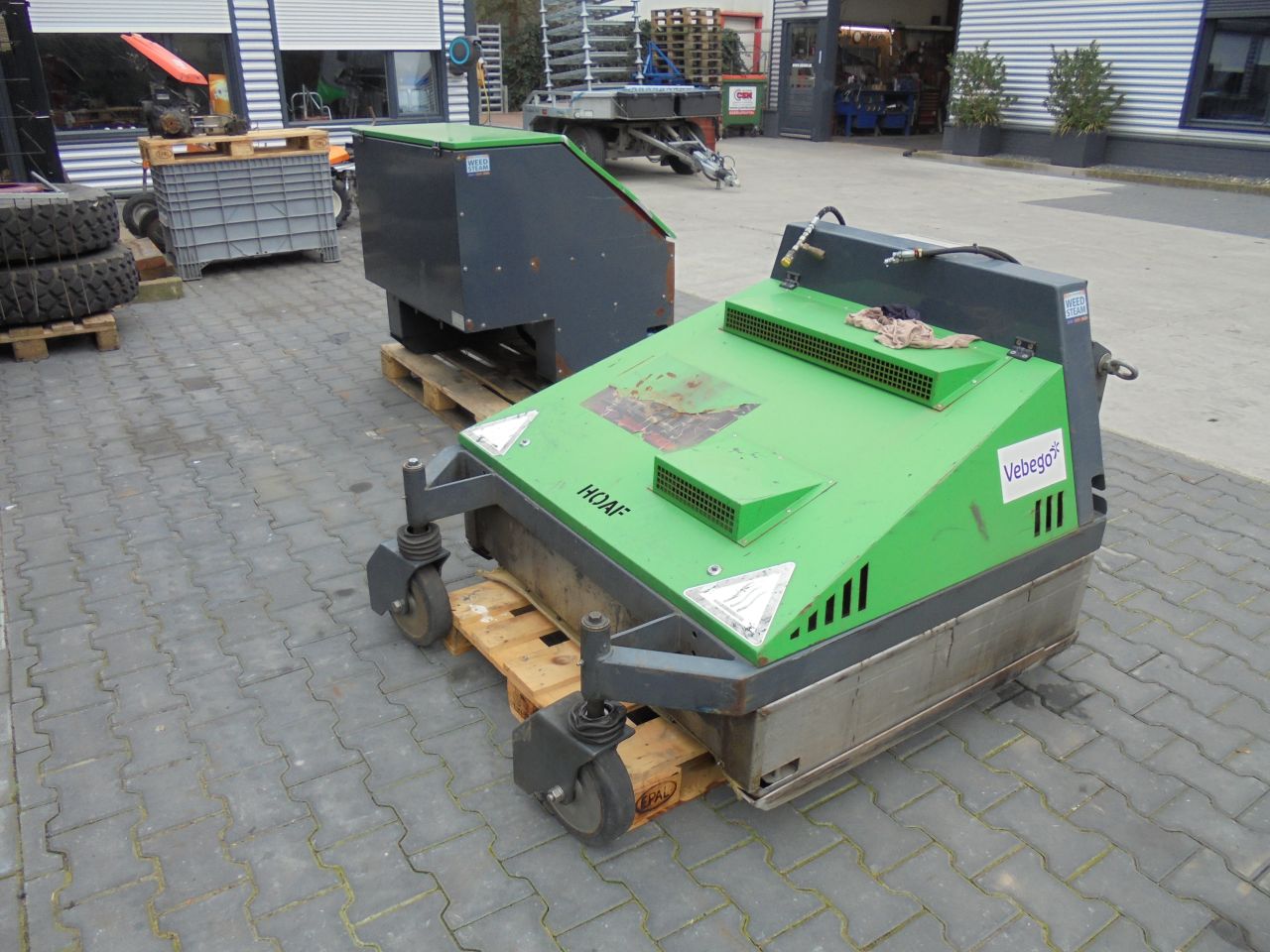 LM trac,weedsteam,mc connel