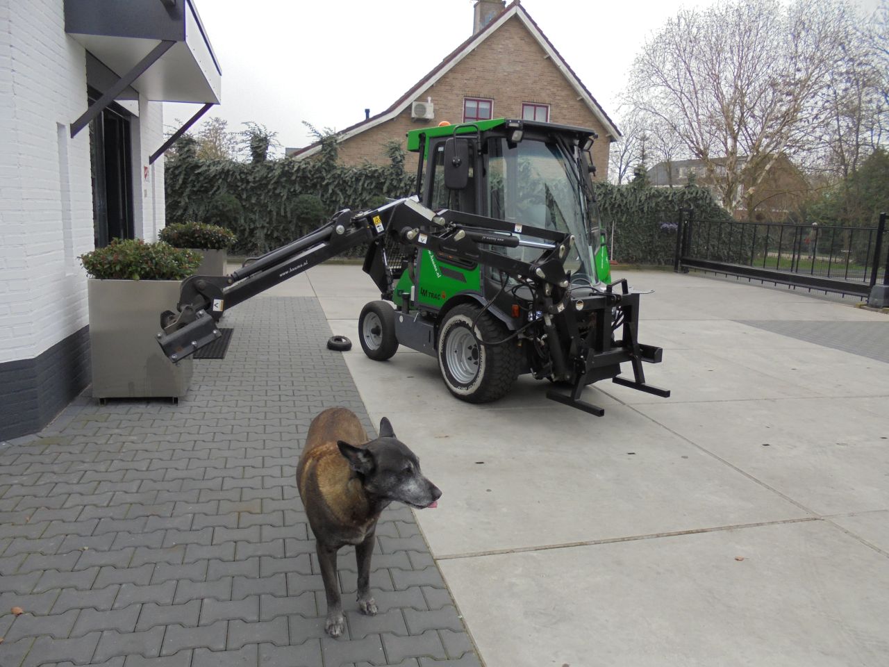 LM trac,weedsteam,mc connel