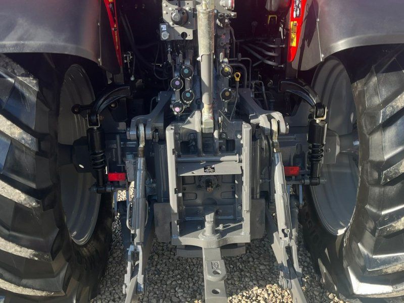 Massey Ferguson 6715 S Dyna6 Med frontlæsser