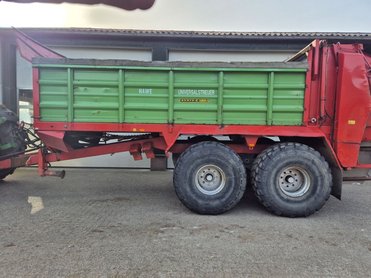 Hawe DST 16 stalmeststrooier meststrooier stro verdeler