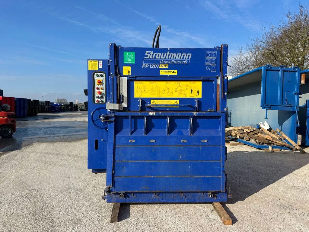 Strautmann 2207 balenpers 3 stuks