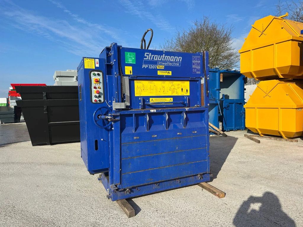 Strautmann 2207 balenpers 3 stuks