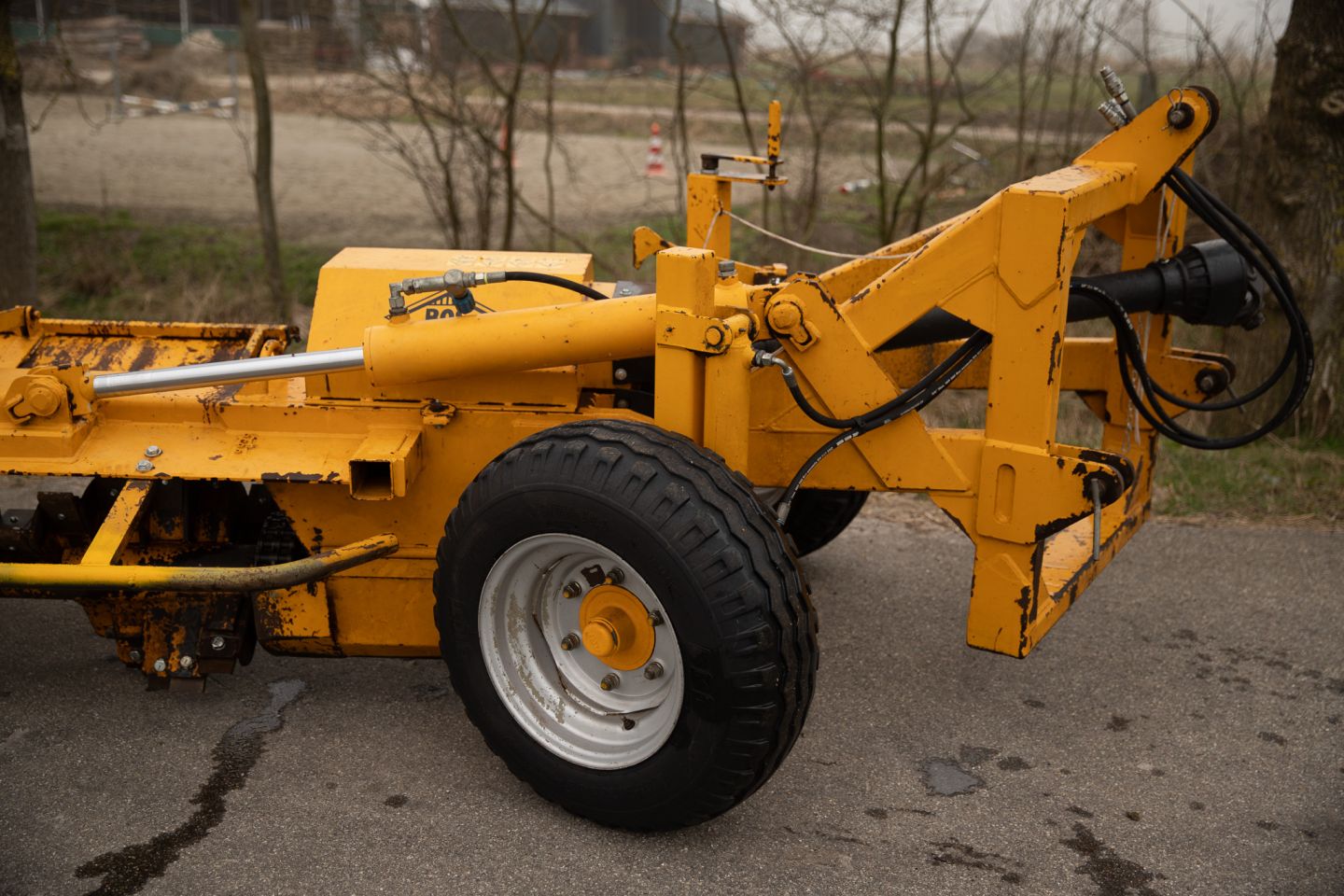 Bos wa 80-15 walkantfrees wallenfrees Grabenkantenfräse