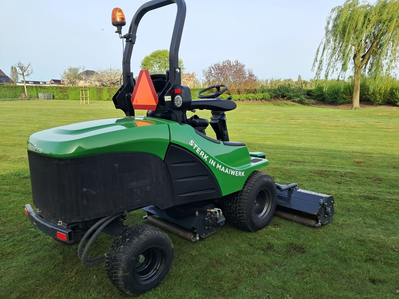 Roberine F3 klepel kooimaaier als nieuw met 192 draaiuren
