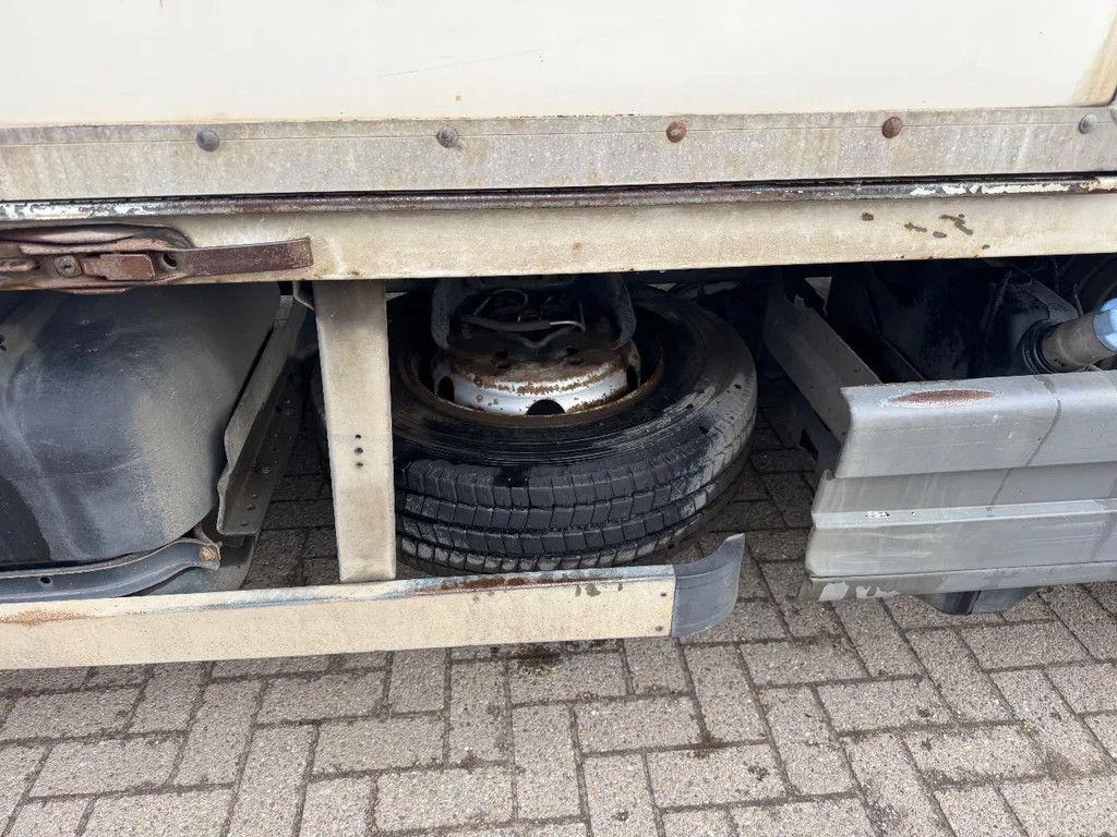 Mercedes-Benz Atego 816 **BELGIAN TRUCK-MANUAL GEARBOX**