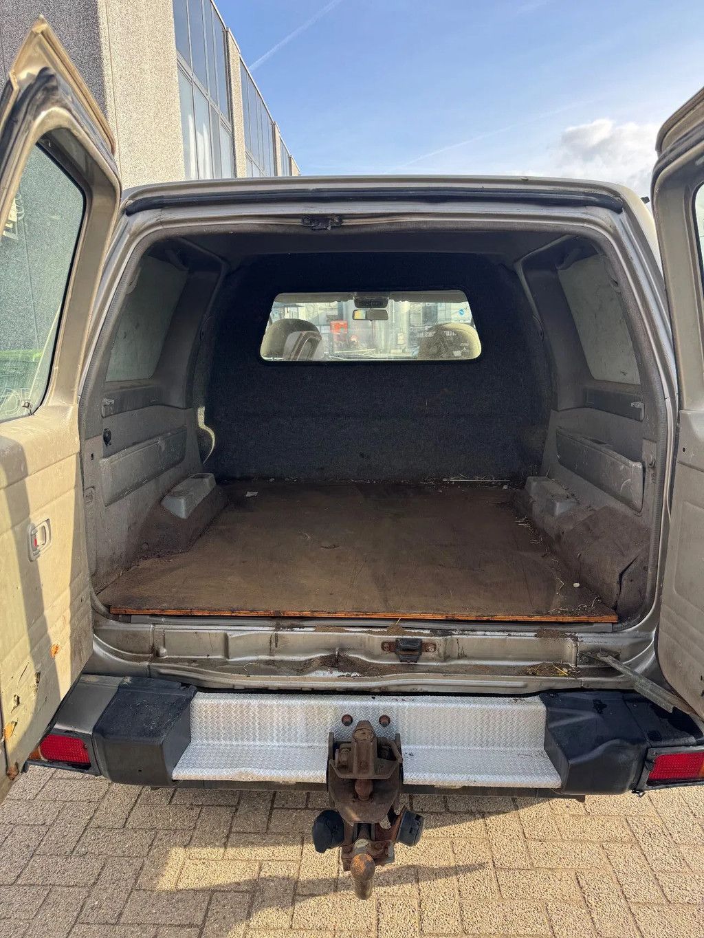 Nissan PATROL **3.0-AIRCO-LONG CHASSIS**