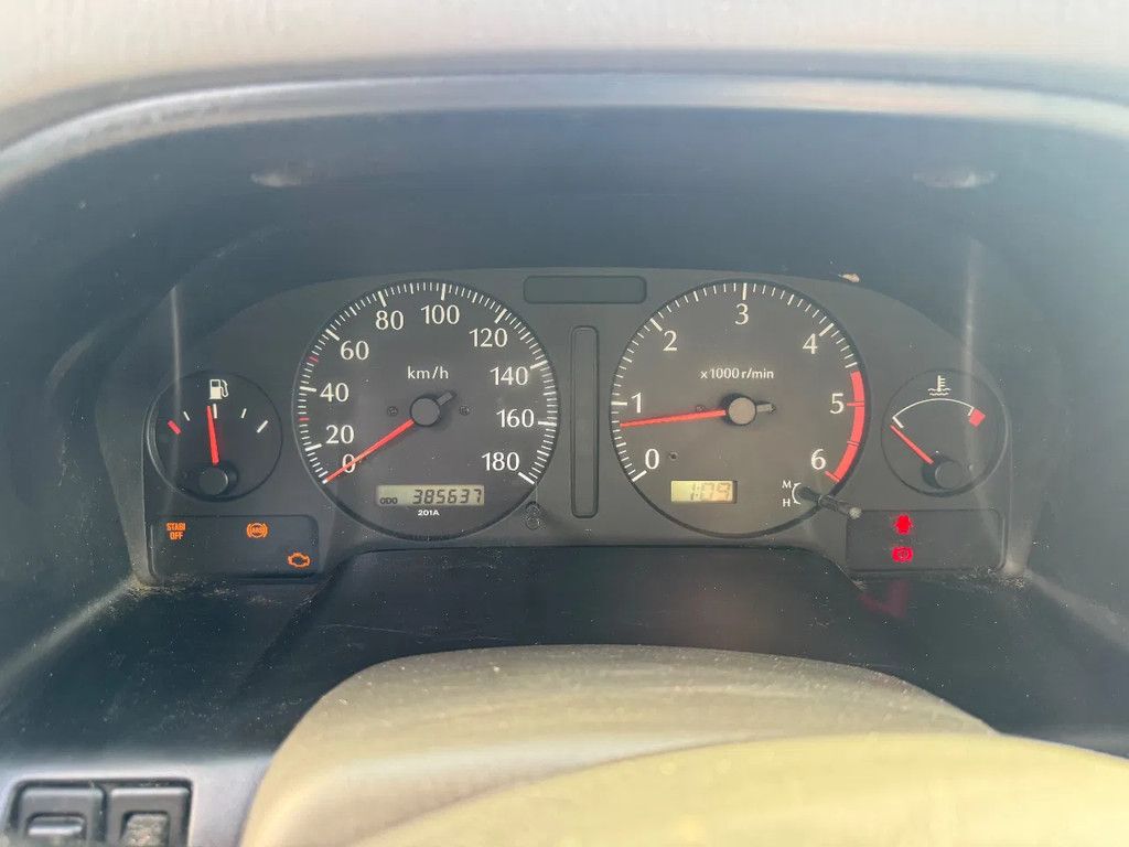 Nissan PATROL **3.0-AIRCO-LONG CHASSIS**