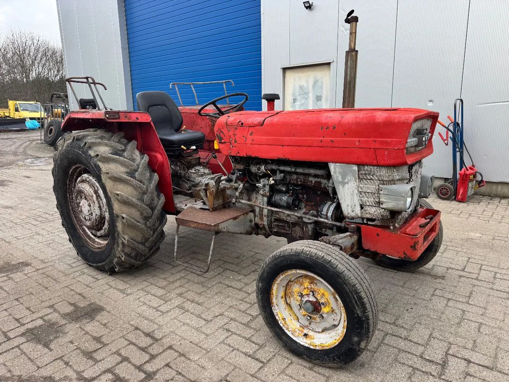 Massey Ferguson 1458