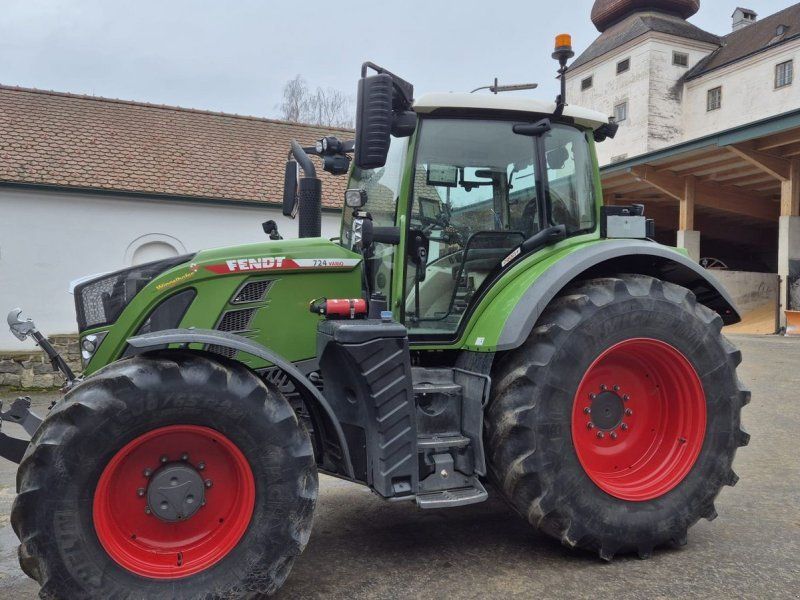 Fendt 724 Vario Profi+