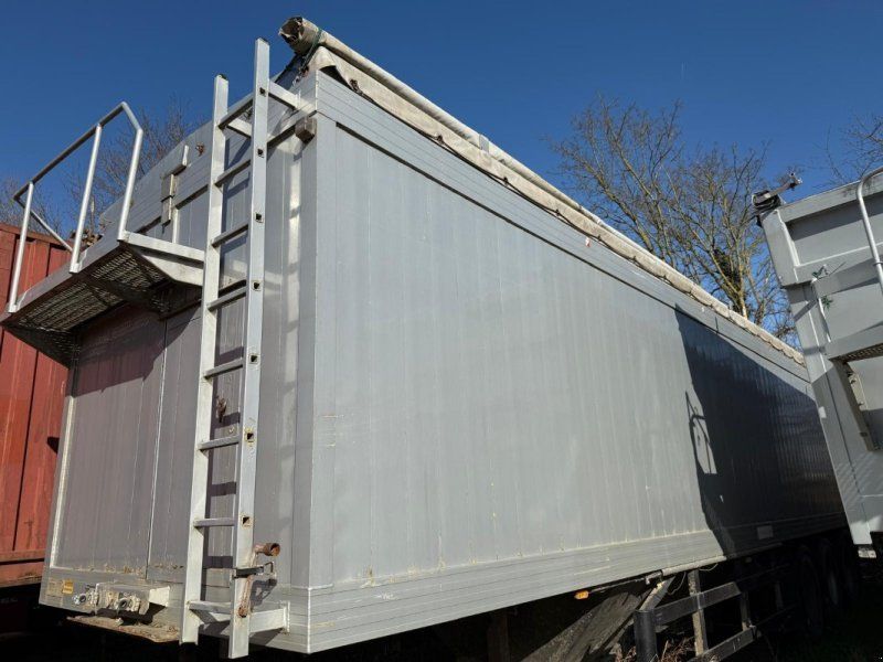 Koehler Auflieger, restlosenentleerer