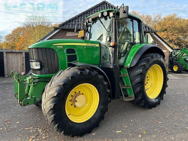 John Deere 7430 premium auto power