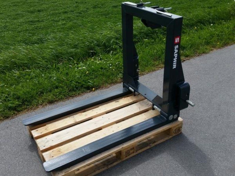 Saphir Pallegafler, 1500 kg.