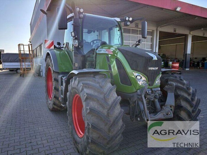 Fendt 718 VARIO S4 Profi Plus