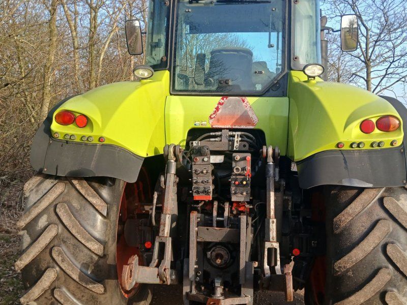 Claas AXION 850