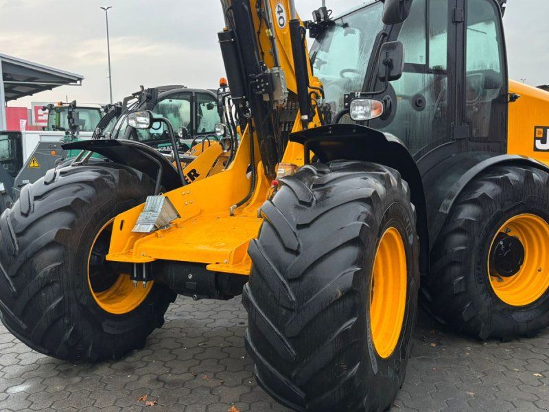 JCB TM 420 S kun kørt 3260 timer med centralsmøring
