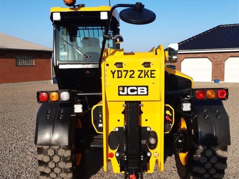 JCB 536-95 AgriXtra årg. med kun 2756 timer, meget flot.