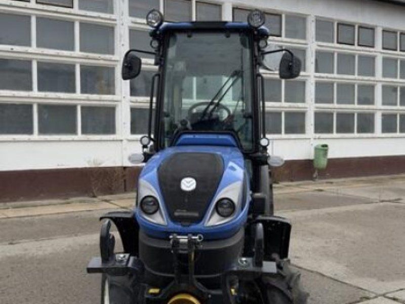 New Holland T 4.100 V
