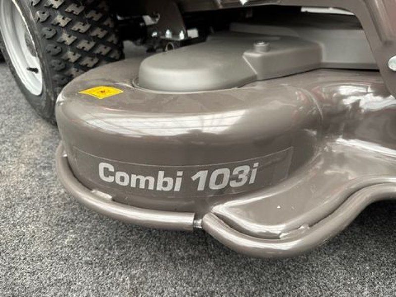 Husqvarna Akkurider R200iX AWD mit 103icm Mähdeck