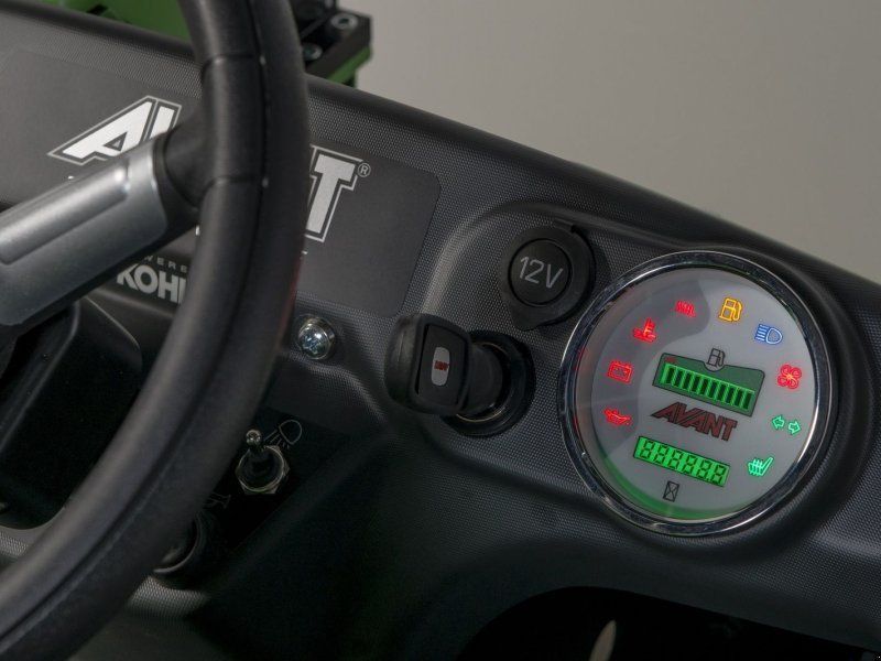 Avant 225 mit Beheizter Kabine