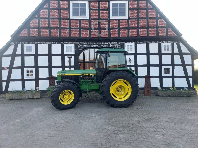 John Deere 3650