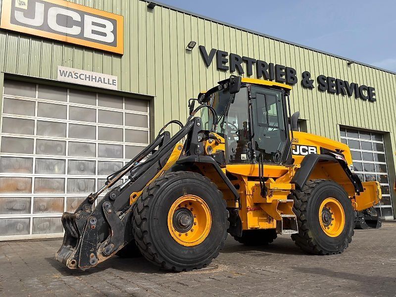 JCB 437HT