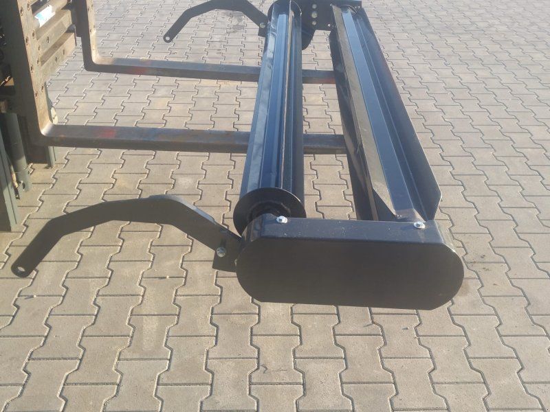 Kuhn Rollenniederhalter