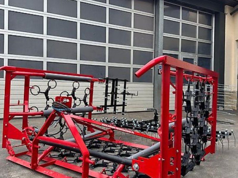 Stekro Wiesenschleppe 4,00 m breit mit Striegel