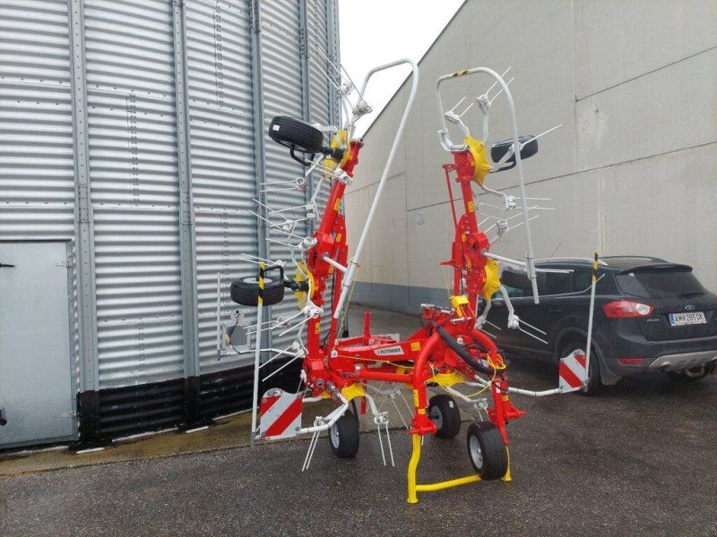 Pöttinger Zettkreisel HIT 6.69