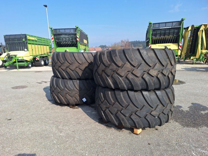 BKT 750/60R30,5 Reifen