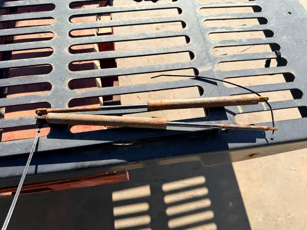 CAT 313E / 320F / 323E / 325F / 329E/ 330F / 336E / 34