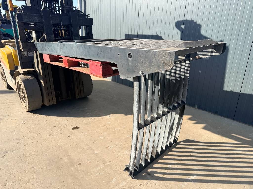 CAT 313E / M315F / 320F / 323E / 325F / 329E / 330F /