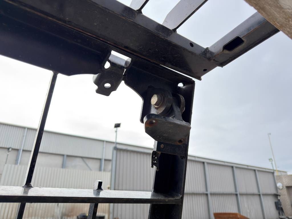 CAT 313E / M315F / 320F / 323E / 325F / 329E/ 330F / 3