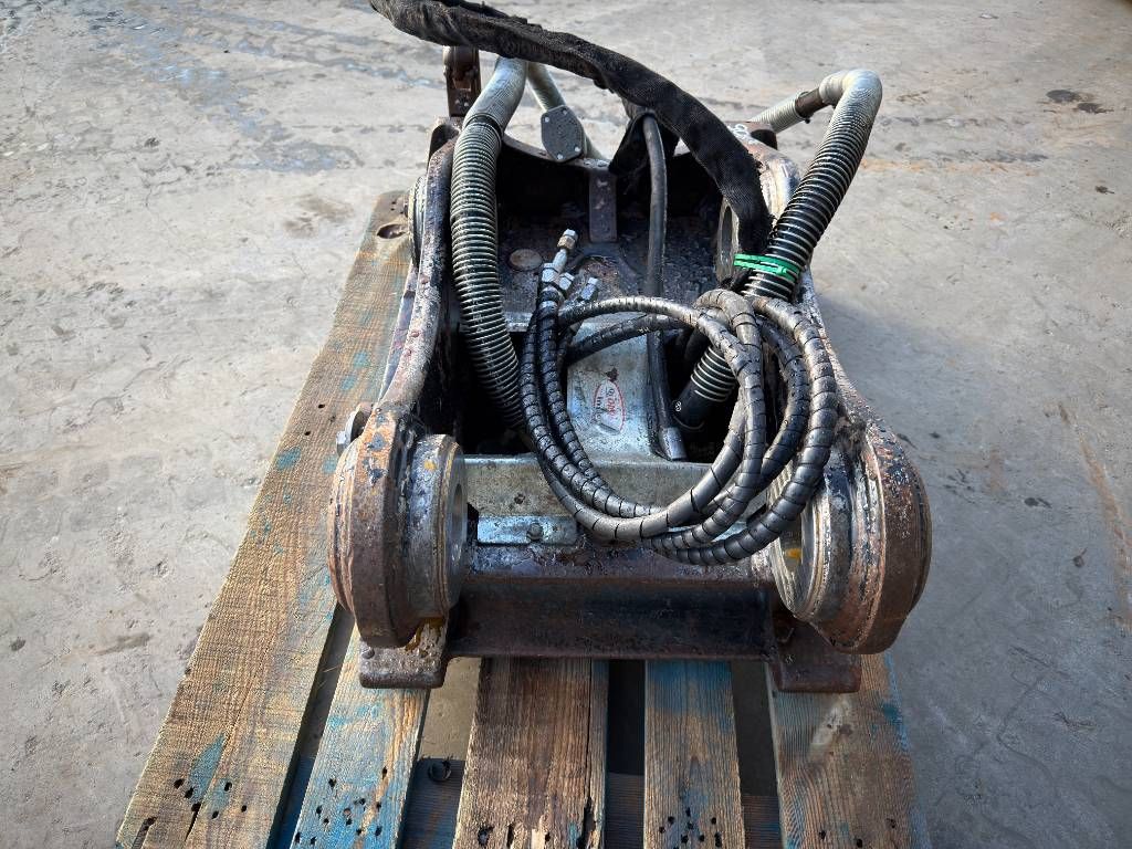 OilQuick OQ70/55 - M314F / M316F / M318F