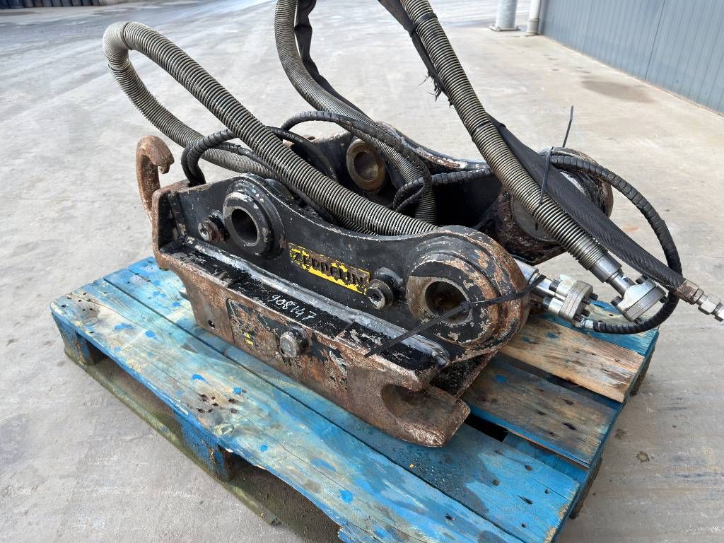 OilQuick OQ70/55 - M314F / M316F / M318F