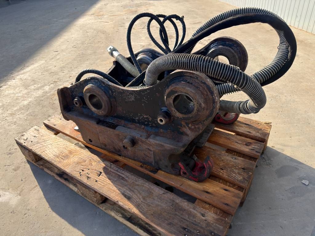 OilQuick OQ70/55 - M318D / 320D / 320E / 320F / 323D / 323E